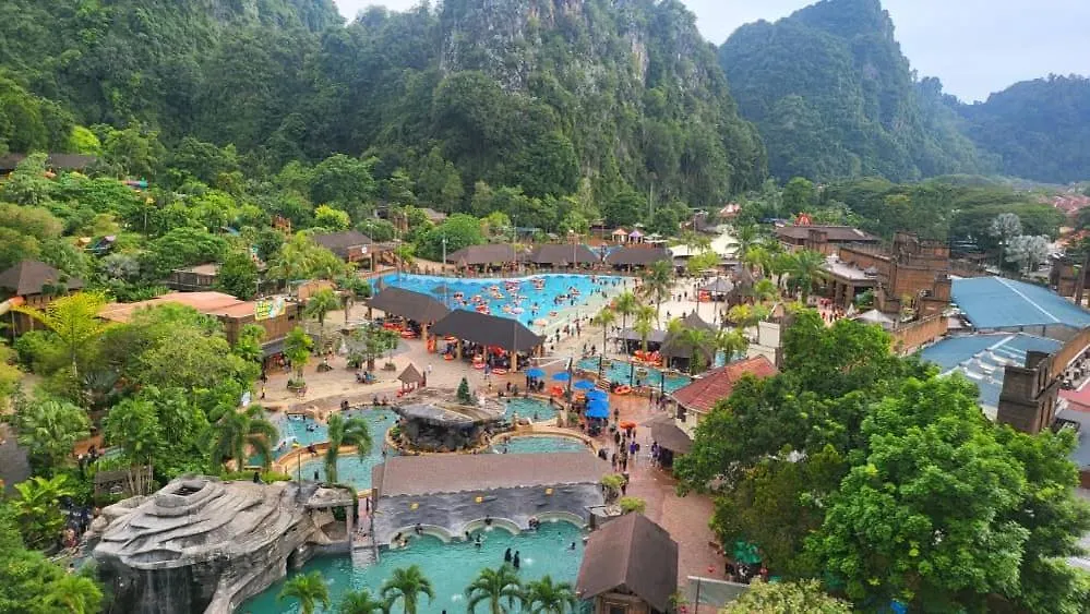 Hotspring 2 Room Premium 1510 Suite Sunway Onsen Theme Park View, 5Pax Ίπο 0*,